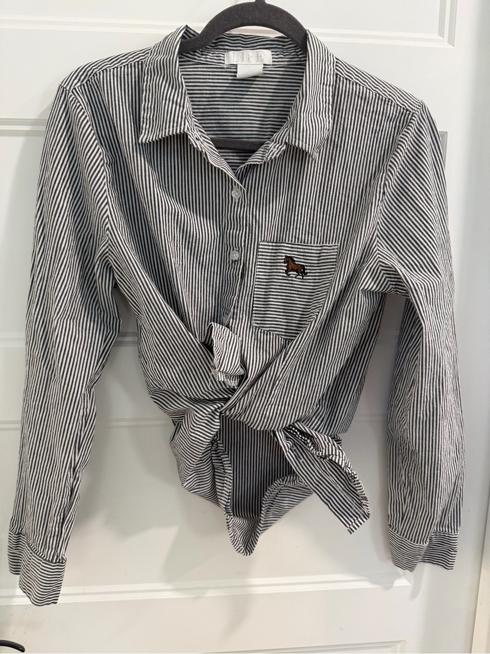 LIFE-sz Large-100% Cotton Button Down-Striped with Embroidered Horse on Pocket!